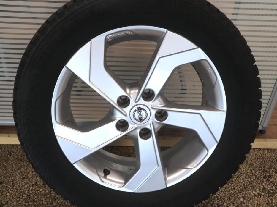 NISSAN Qashqai 2020