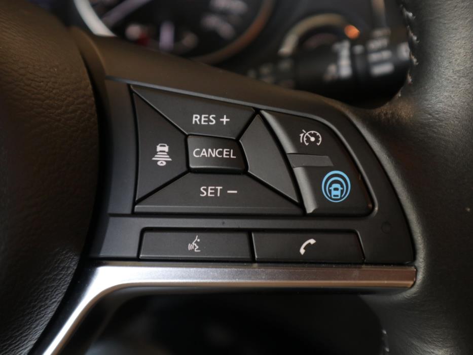 NISSAN Qashqai 2019