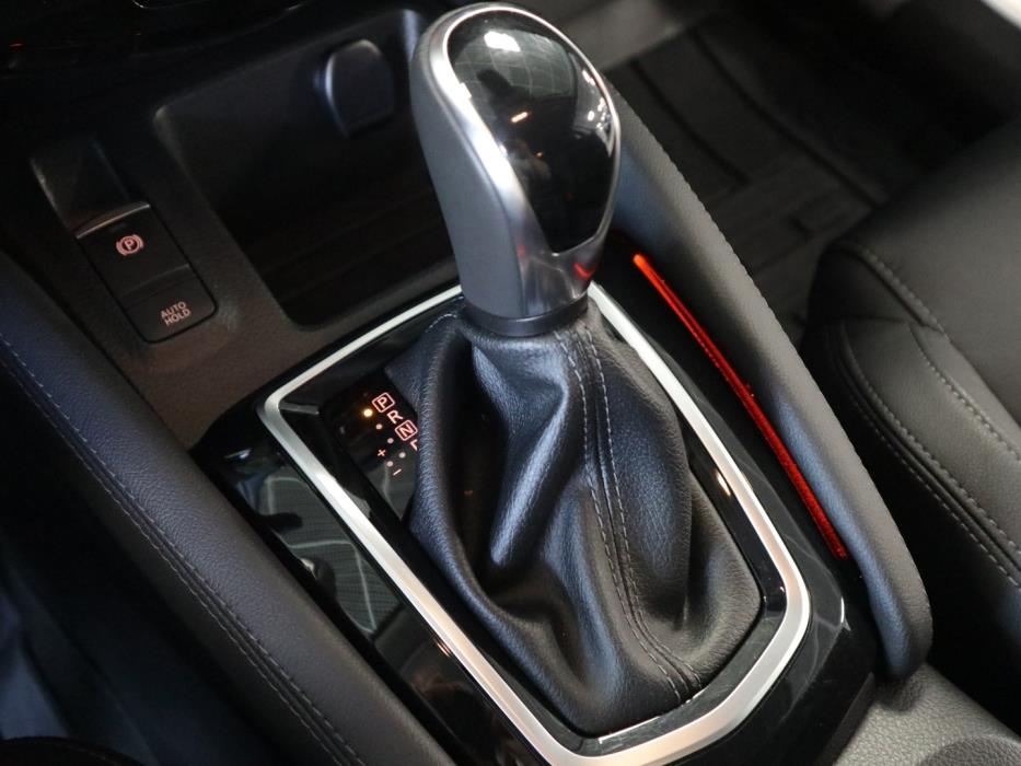 NISSAN Qashqai 2019