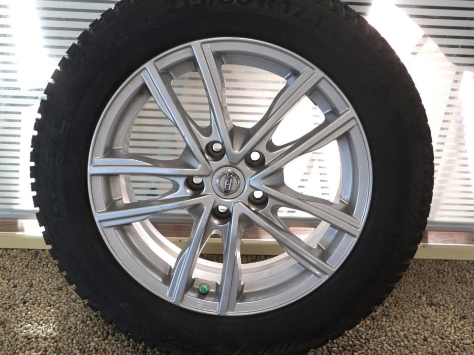 NISSAN Qashqai 2019