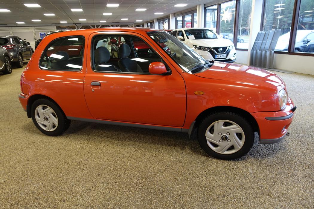 NISSAN Micra 2001