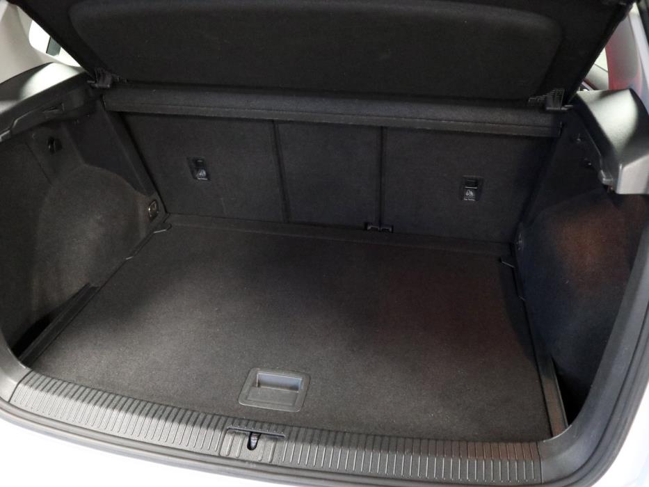 VOLKSWAGEN Golf Sportsvan 2019