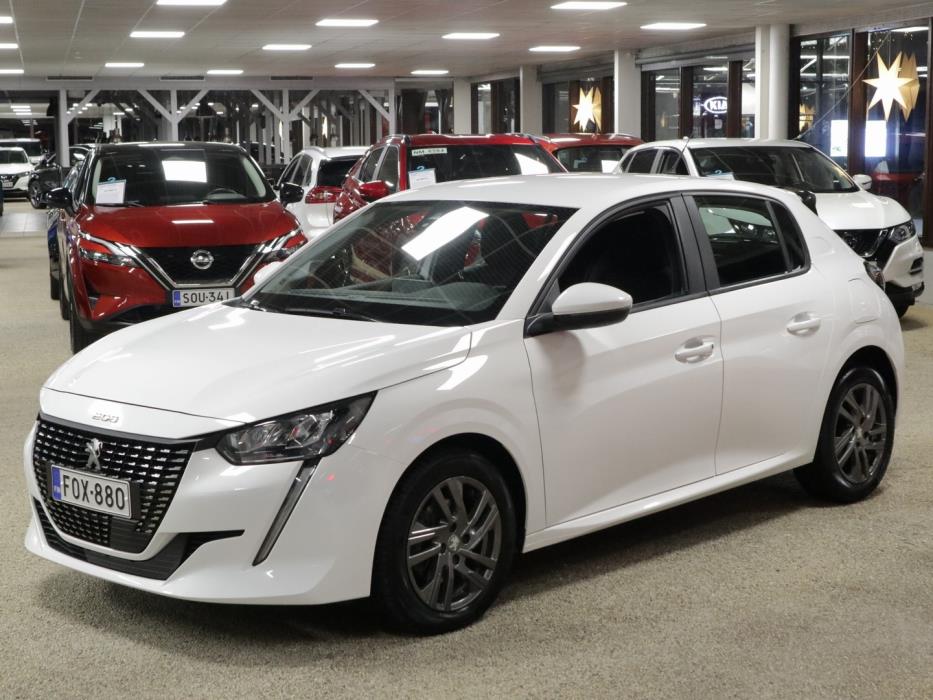PEUGEOT 208 2021