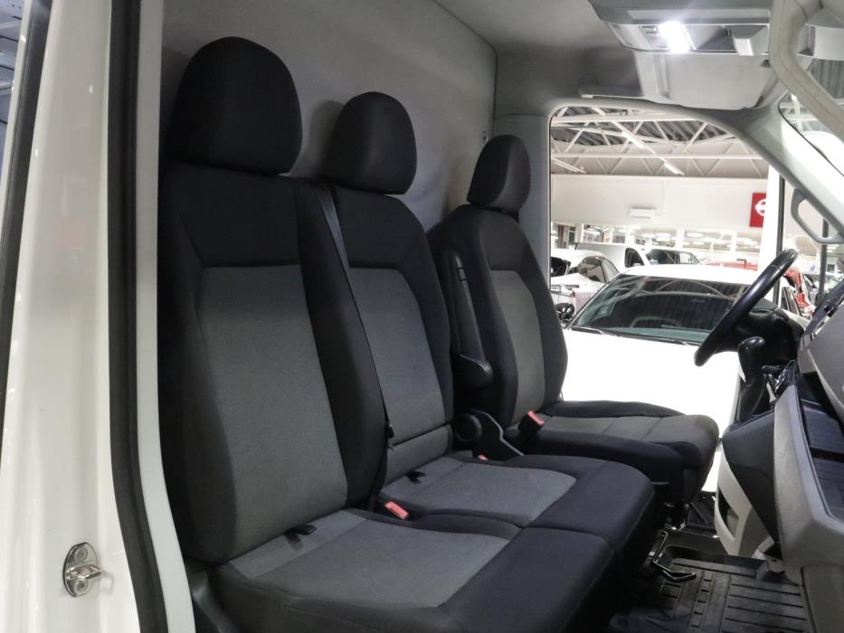 VOLKSWAGEN Crafter 2021