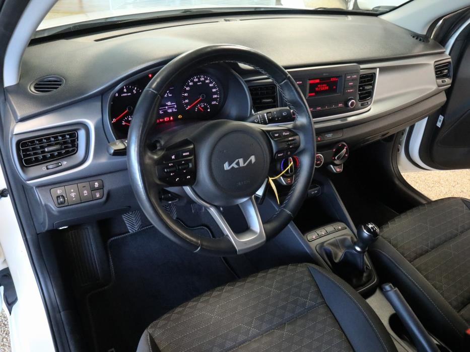 KIA Rio 2023