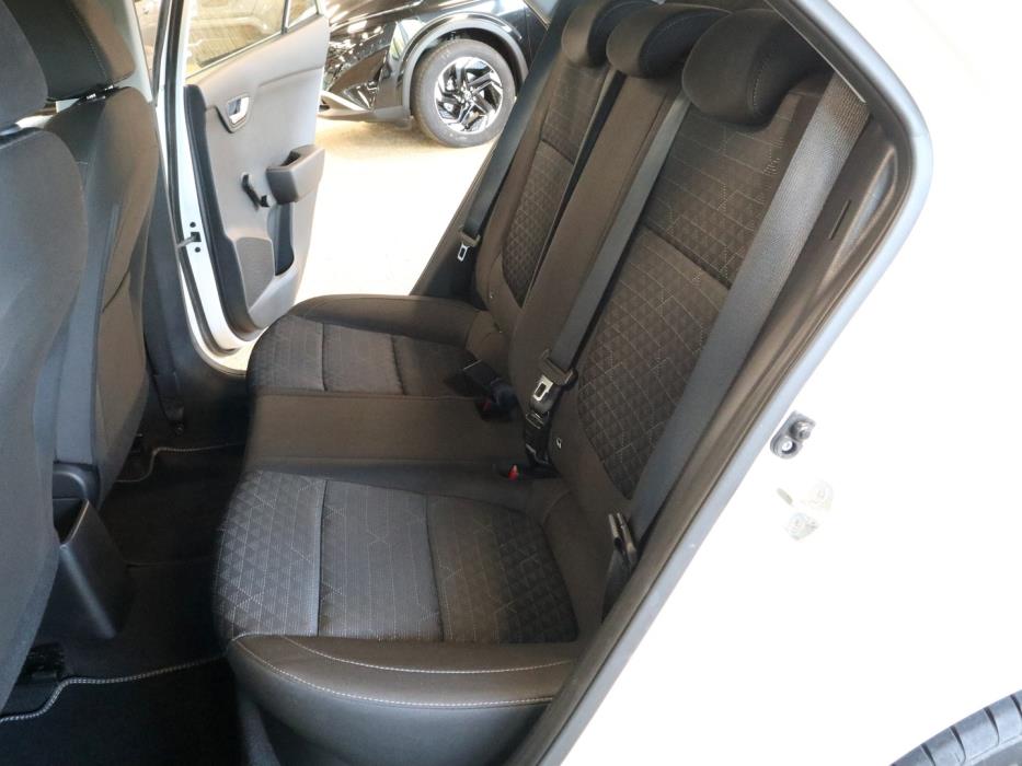 KIA Rio 2023