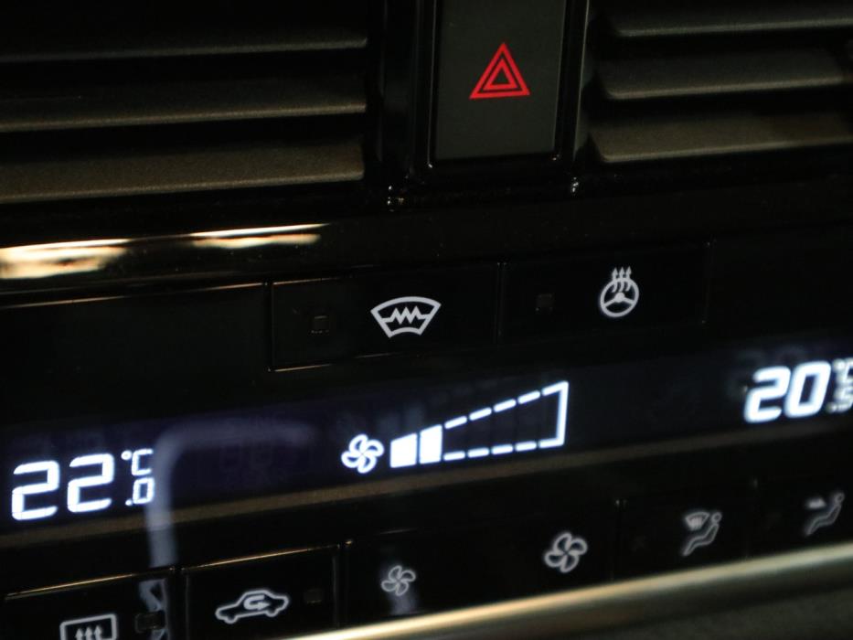 NISSAN Qashqai 2023