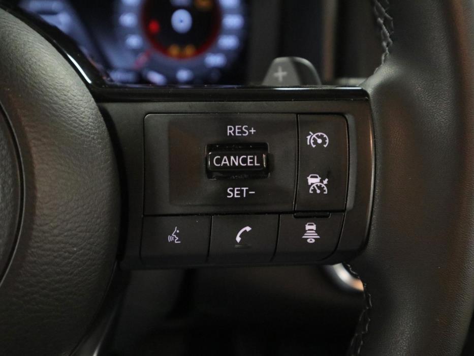 NISSAN Qashqai 2023