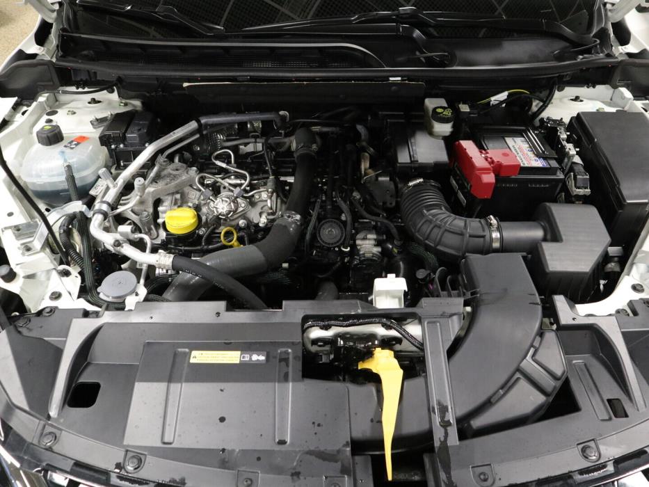 NISSAN Qashqai 2023