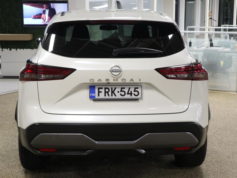 NISSAN Qashqai 2023
