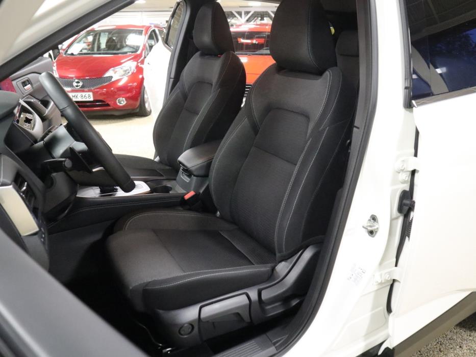 NISSAN Qashqai 2023