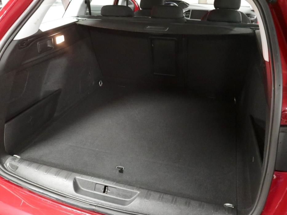 PEUGEOT 308 2018