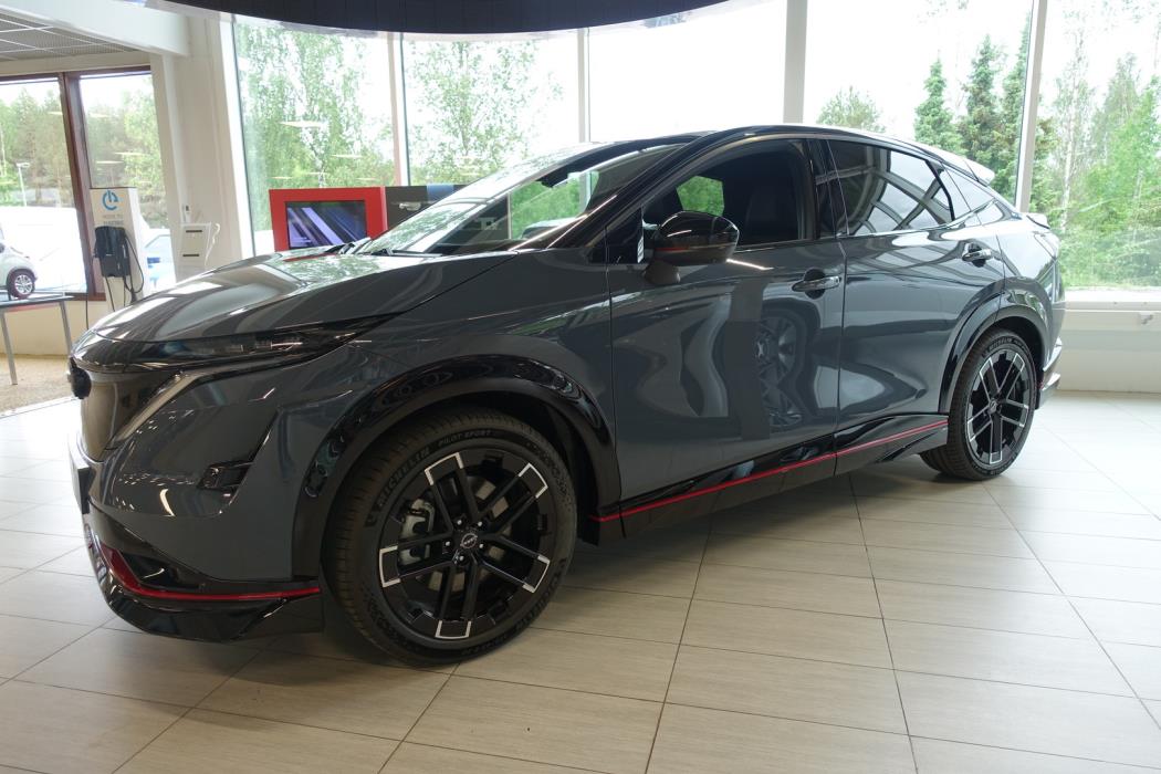 NISSAN Ariya 2026
