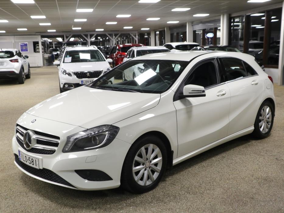 MERCEDES-BENZ A 2014