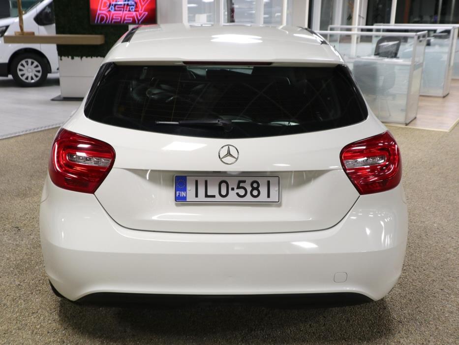 MERCEDES-BENZ A 2014