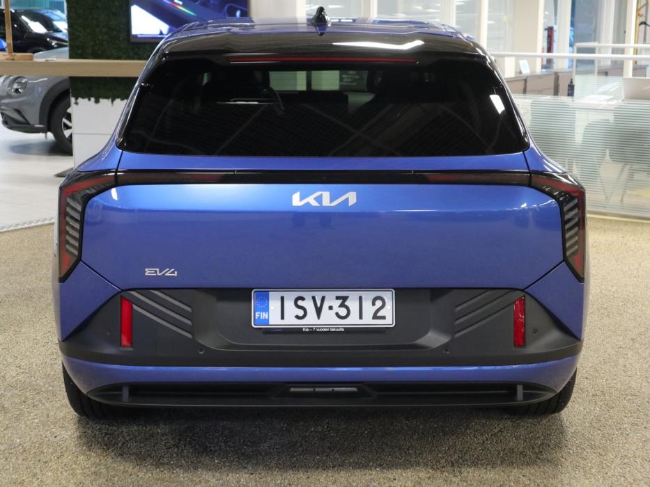 KIA EV4 2025