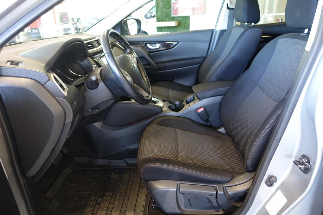 NISSAN Qashqai 2017