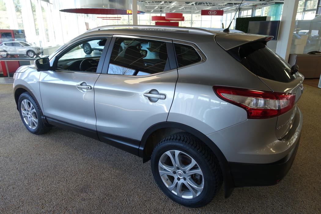 NISSAN Qashqai 2017