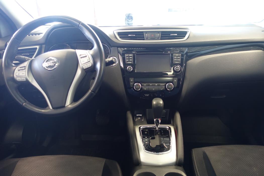 NISSAN Qashqai 2017