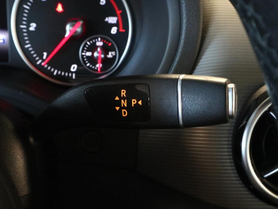 MERCEDES-BENZ B 2017