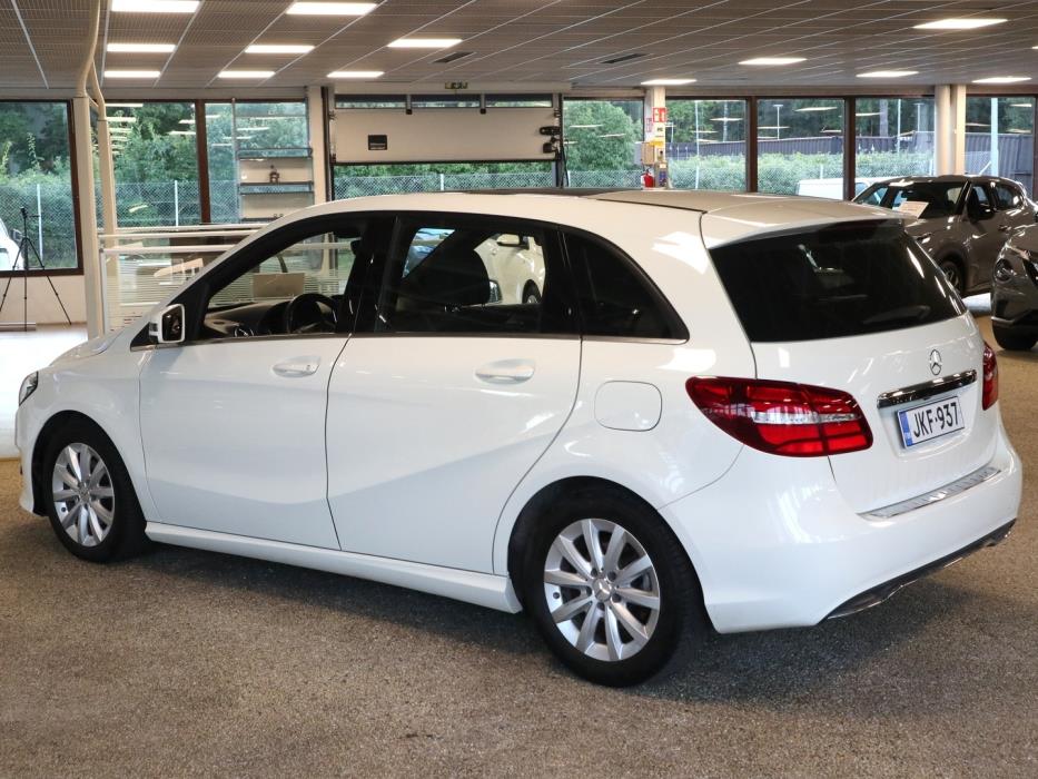 MERCEDES-BENZ B 2017