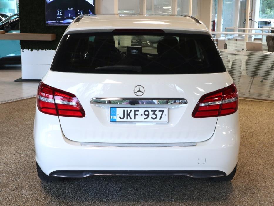 MERCEDES-BENZ B 2017