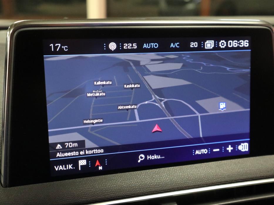 PEUGEOT 5008 2018