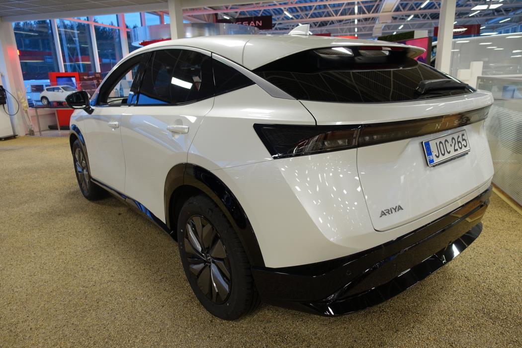 NISSAN Ariya 2026