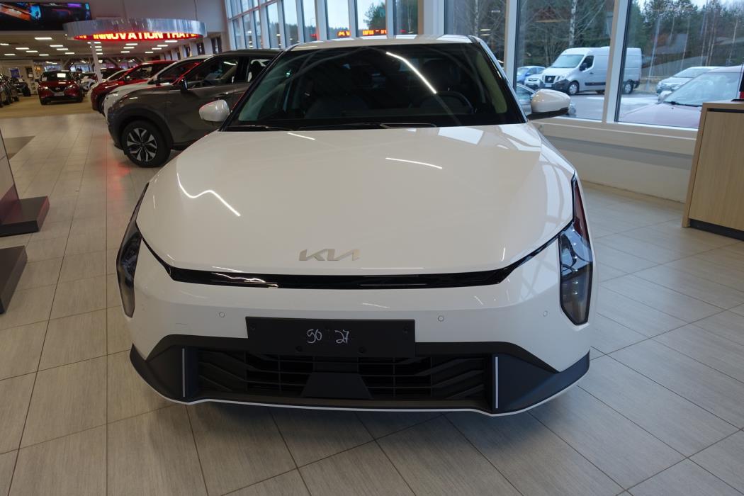 KIA EV4 2026
