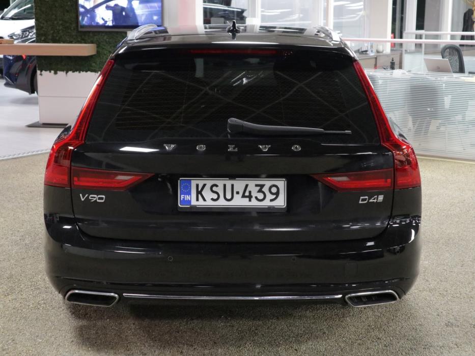 VOLVO V90 2017