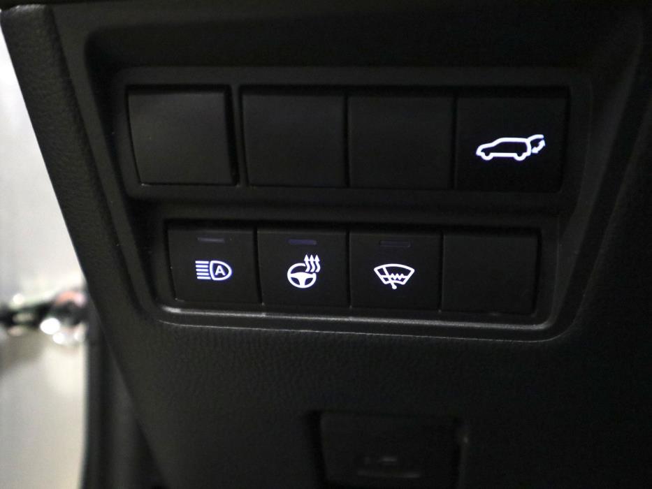 TOYOTA Yaris Cross 2023