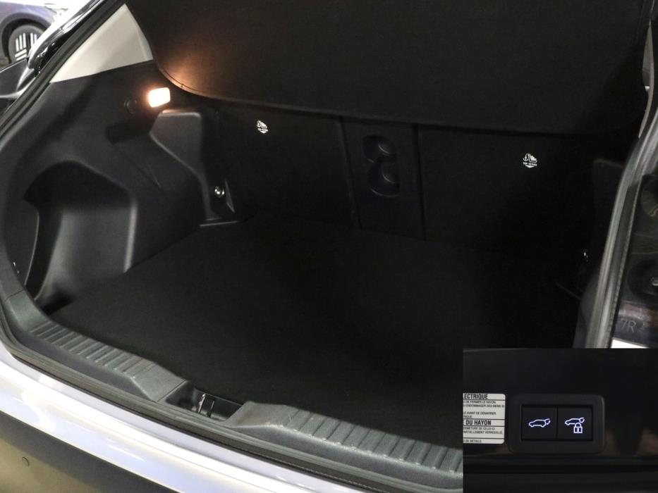 TOYOTA Yaris Cross 2023