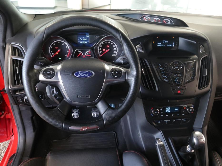 FORD Focus 2013