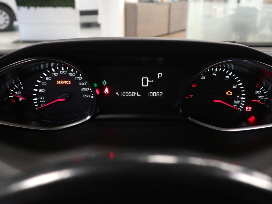 PEUGEOT 308 2016