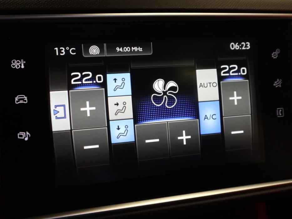 PEUGEOT 308 2016