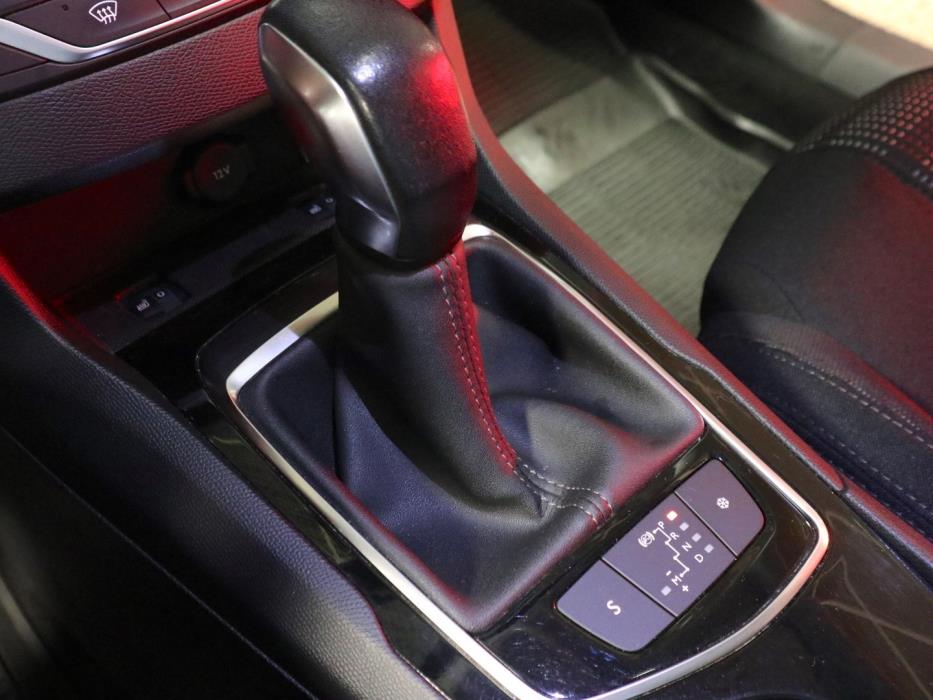 PEUGEOT 308 2016