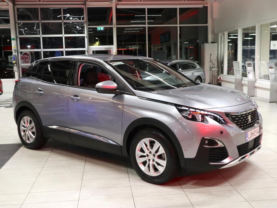 PEUGEOT 3008 2017
