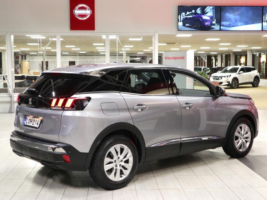 PEUGEOT 3008 2017