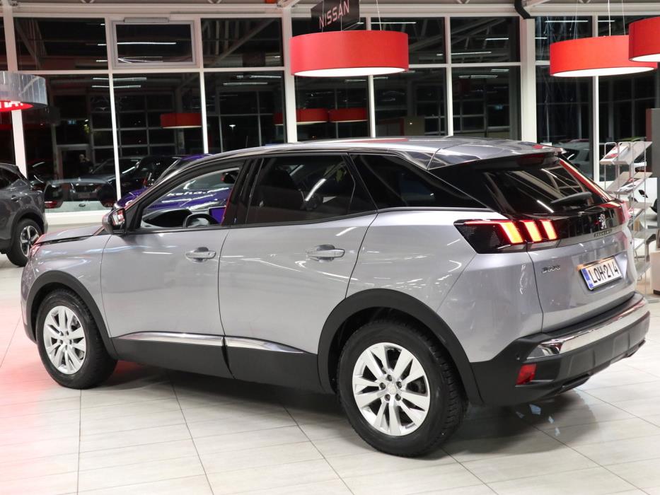 PEUGEOT 3008 2017