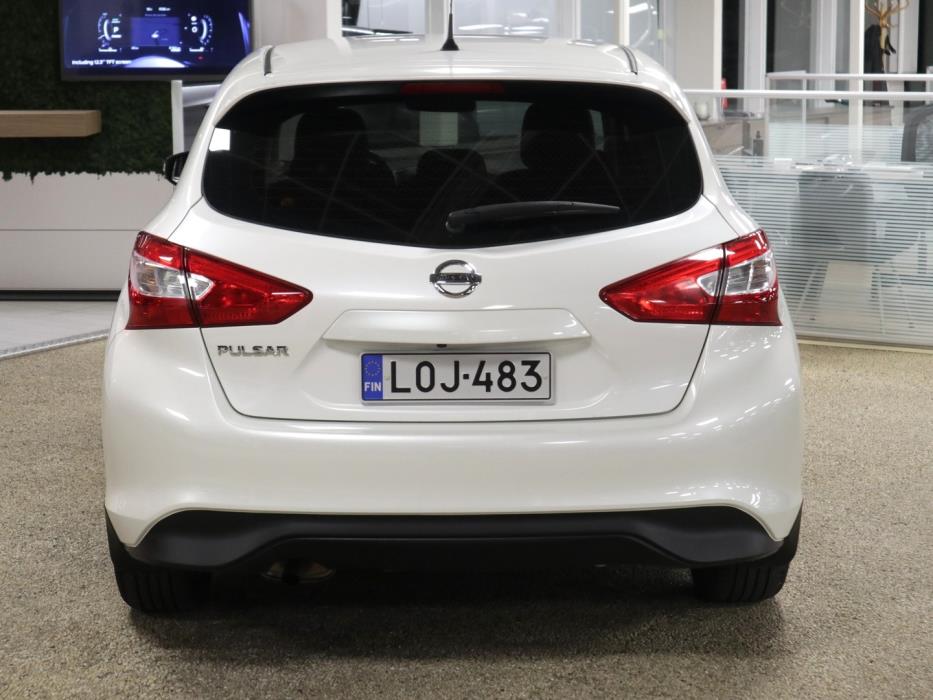 NISSAN Pulsar 2018