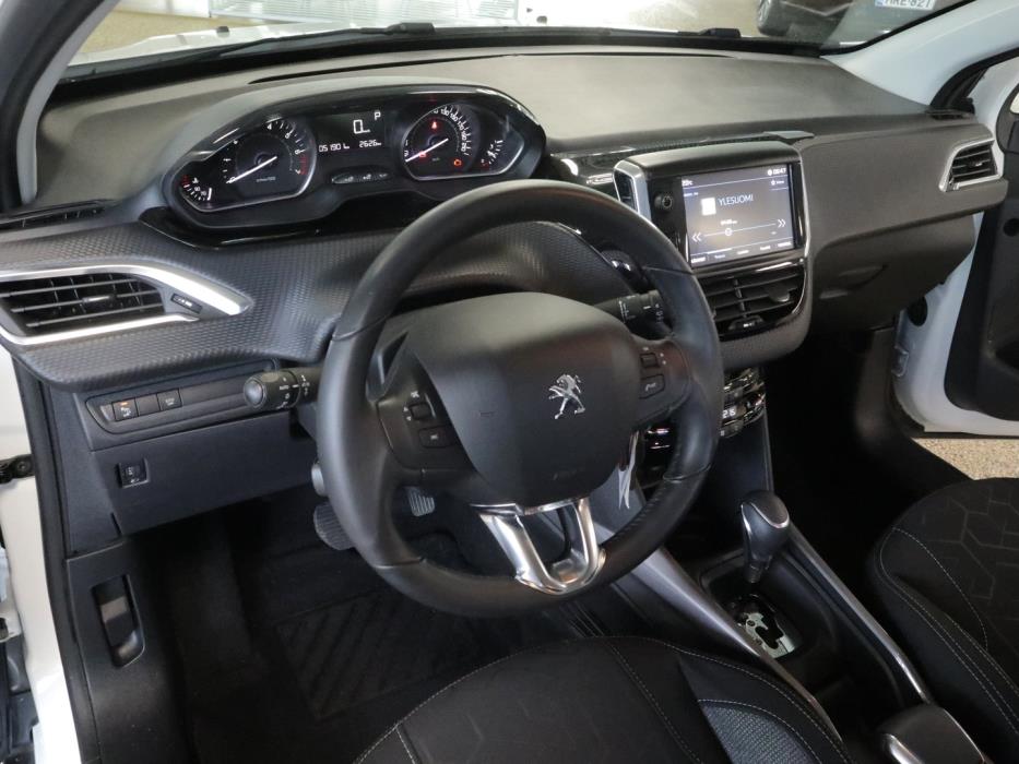 PEUGEOT 2008 2019