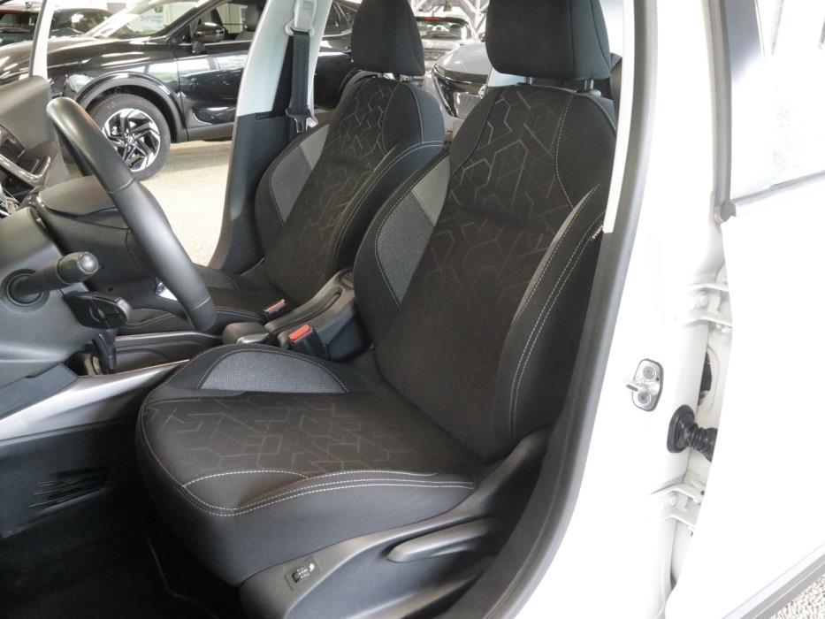 PEUGEOT 2008 2019