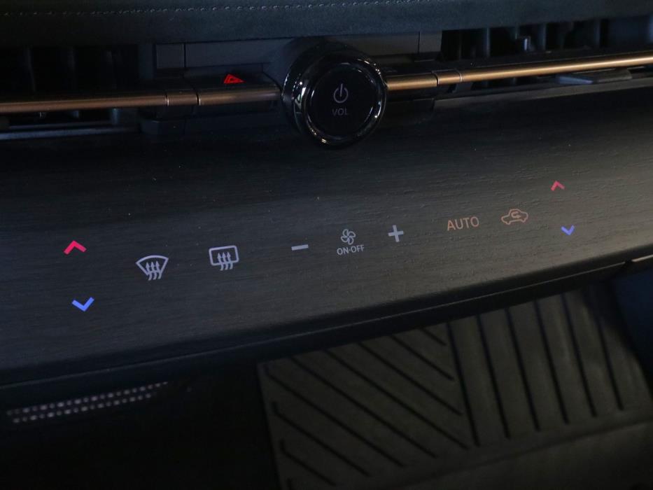 NISSAN Ariya 2023
