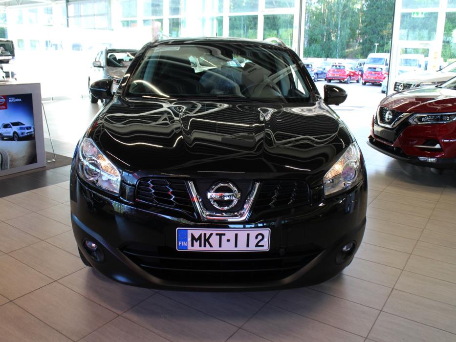 NISSAN Qashqai 2012
