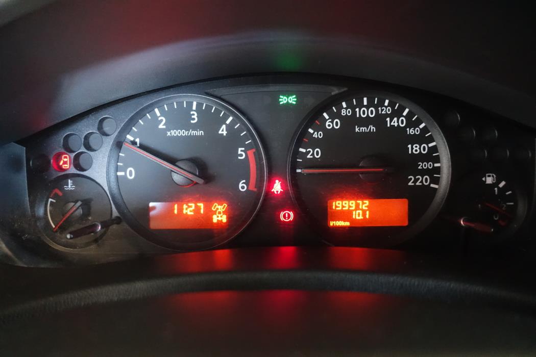 NISSAN Navara 2013