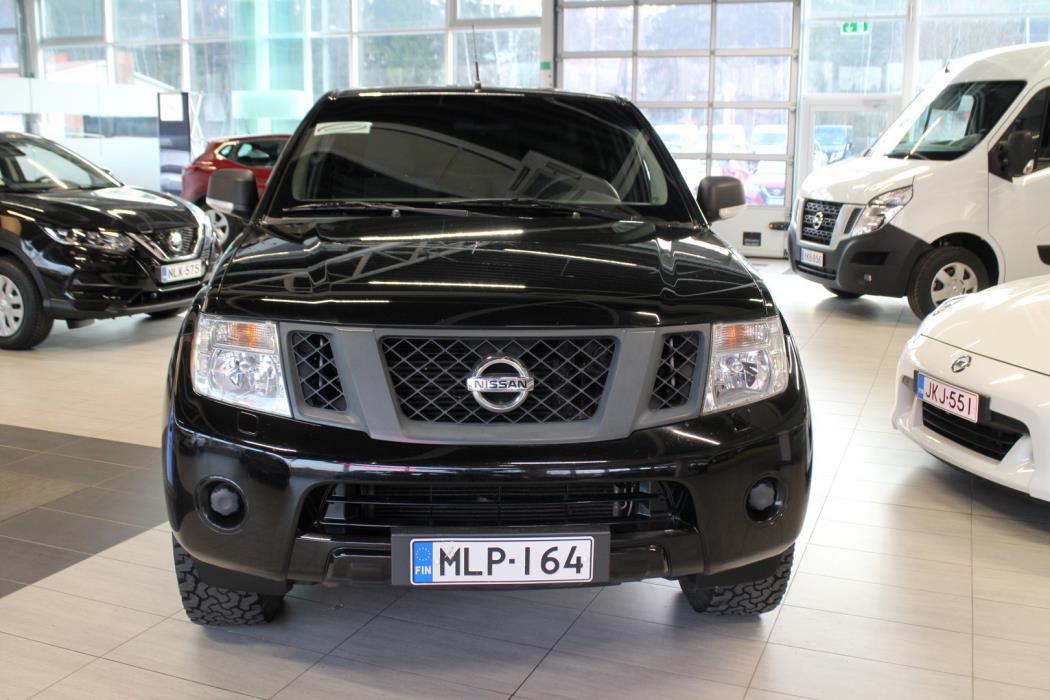NISSAN Navara 2013