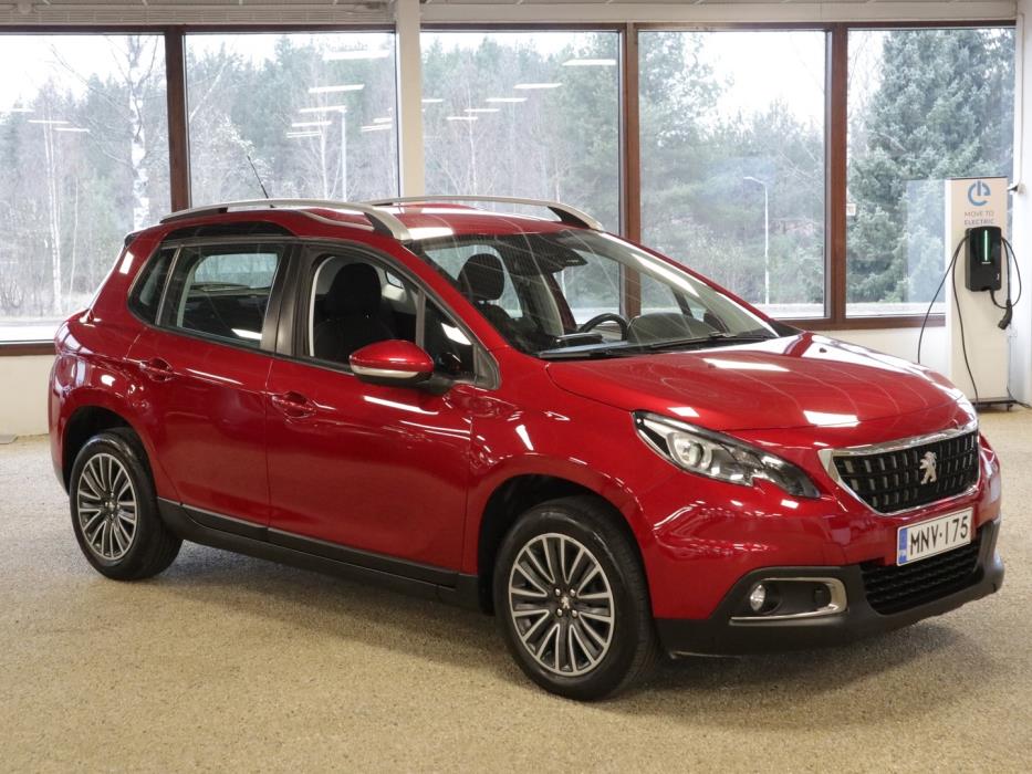 PEUGEOT 2008 2018