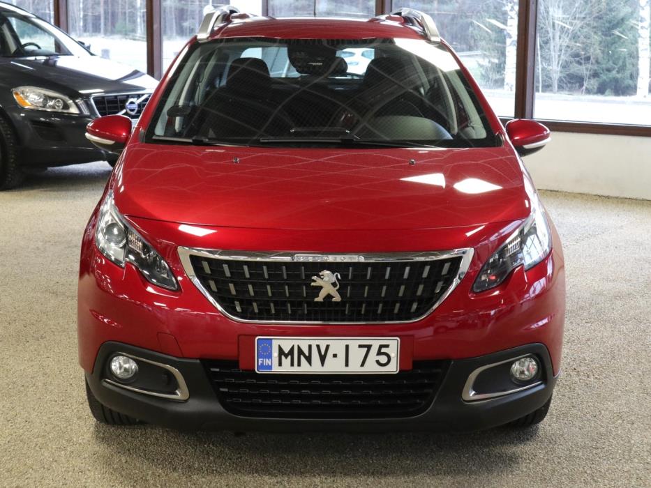 PEUGEOT 2008 2018