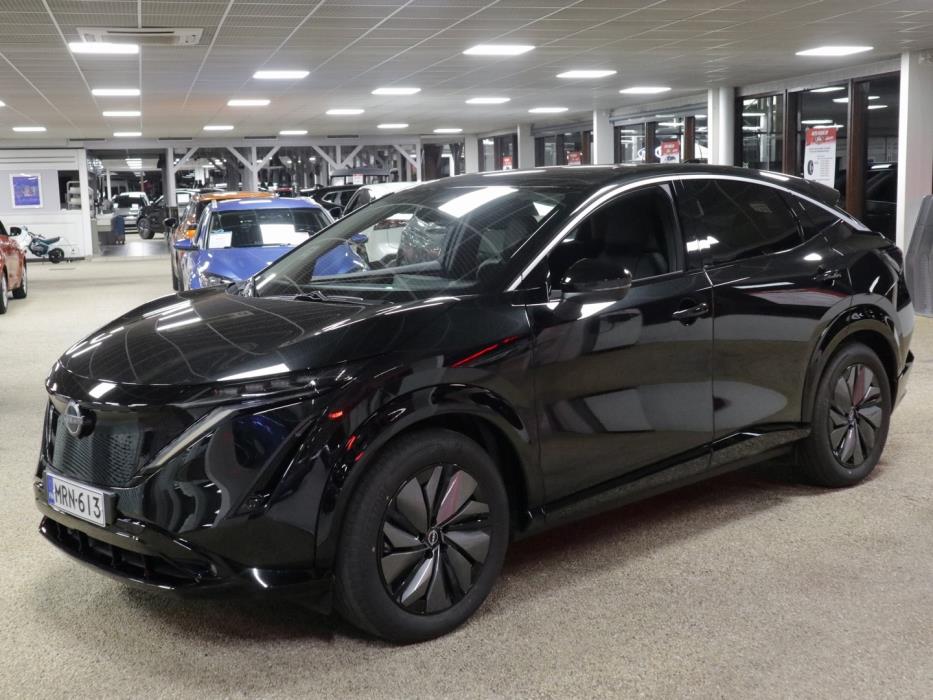 NISSAN Ariya 2025