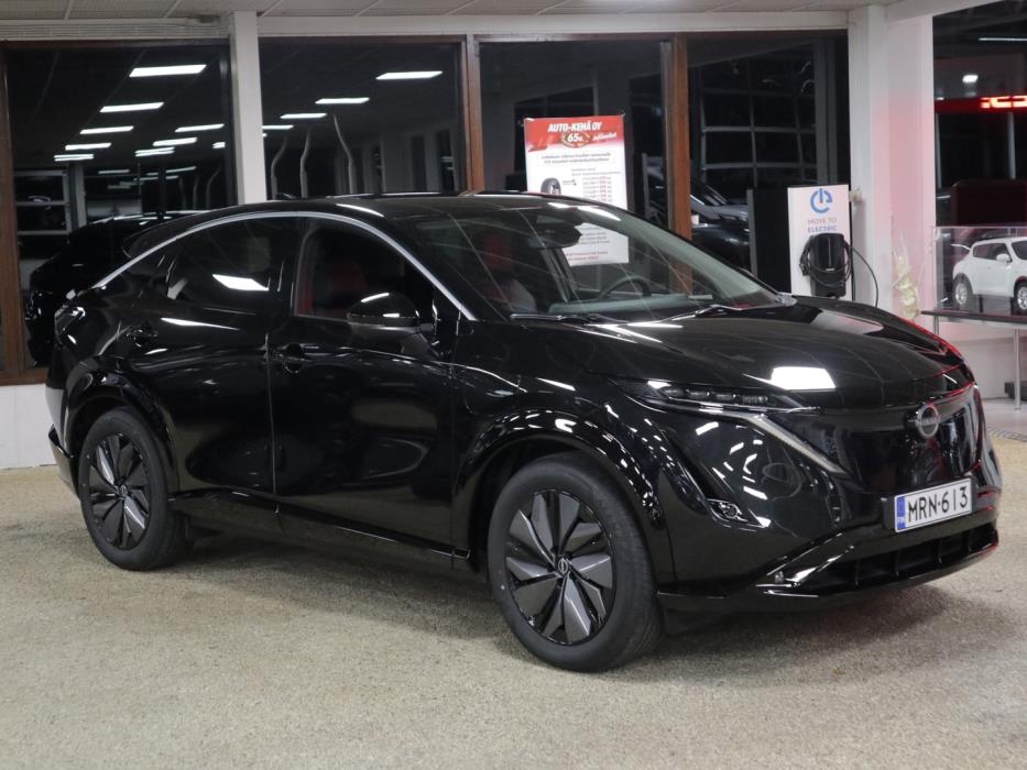 NISSAN Ariya 2025